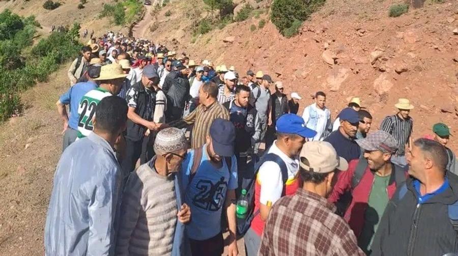 سلطات أزيلال تمنع مسيرة على الأقدام صوب العمالة