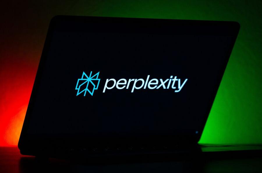 Perplexity presenta un sistema híbrido de IA entre PC y nube