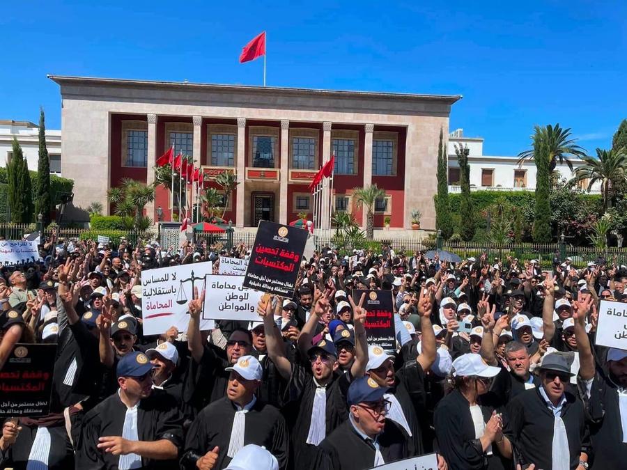 هيئات حقوقية تدخل على خط أزمة قانون المحاماة
