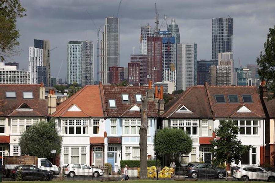 UK housebuilders face potential multi-billion-pound competition lawsuit