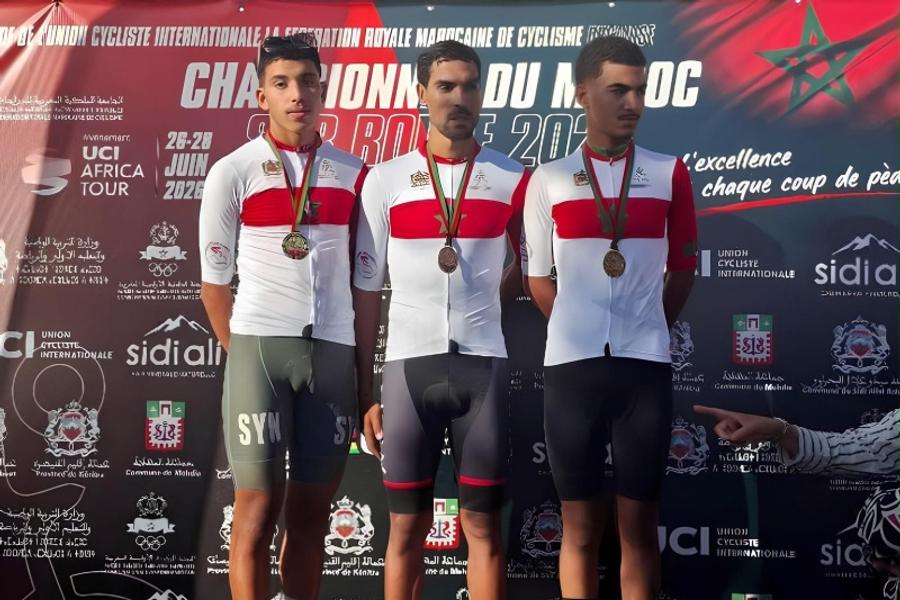 أنس آيت العبدية يتوج بطلاً للمغرب في سباق الطريق للدراجات