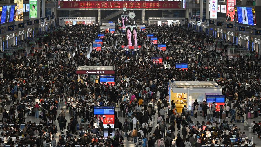 Chine : Beijing franchit le cap des 10 millions de voyageurs internationaux et confirme le rebond du tourisme entrant