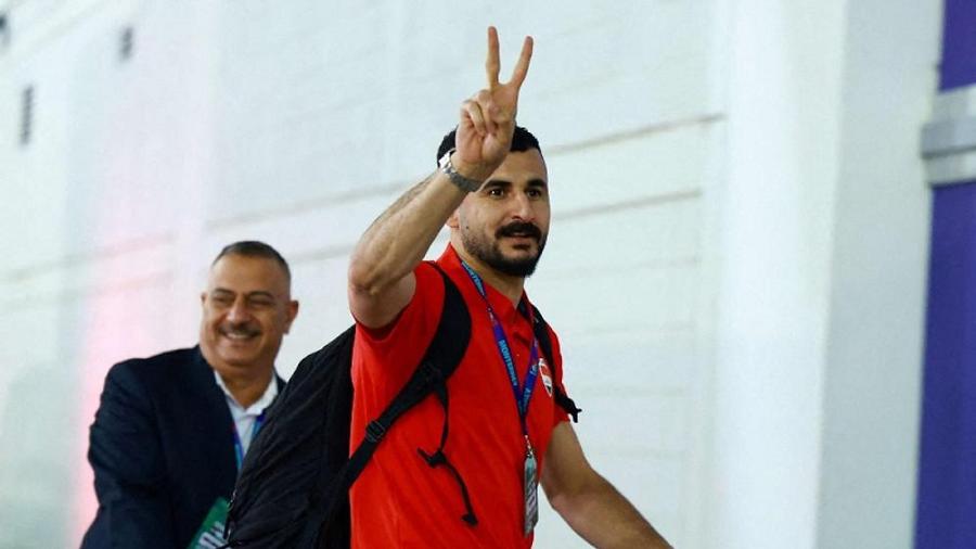 سلطات شيكاغو تستجوب نجم المنتخب العراقي