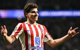ريال مدريد يعرض 150 مليون يورو لضم الأرجنتيني خوليان ألفاريز