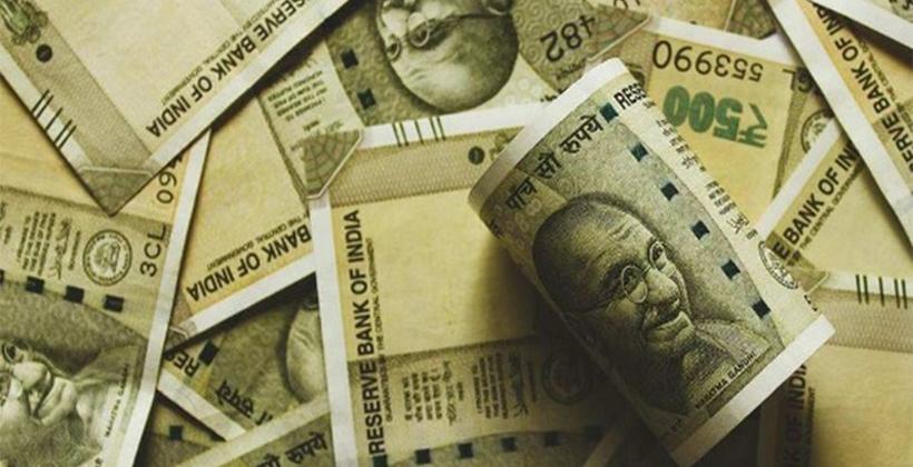 आरबीआई के हालिया उपायों से 55-65 अरब अमेरिकी डॉलर के निवेश प्रवाह के जरिए रुपया 92/अमेरिकी डॉलर पर स्थिर हो सकता है: एसबीआई रिपोर्ट