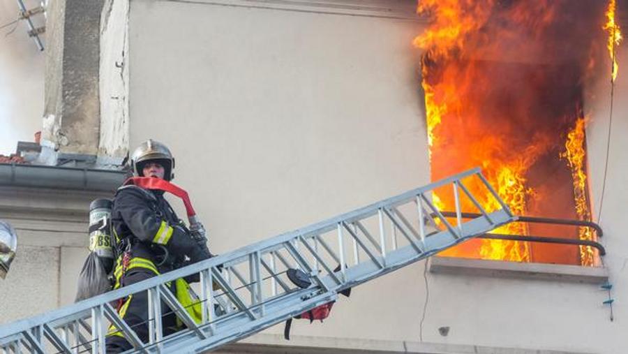 Fire in Seine-Saint-Denis apartment block leaves 13-years-old boy dead