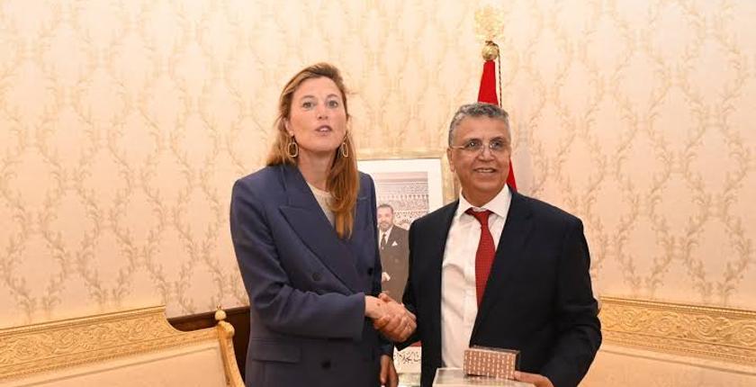 وزيرة العدل البلجيكية تطالب بترحيل السجناء المغاربة
