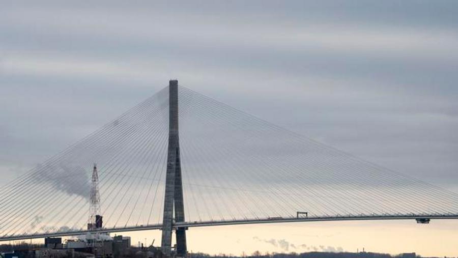 Opening of major Canada–US bridge delayed amid ongoing preparations