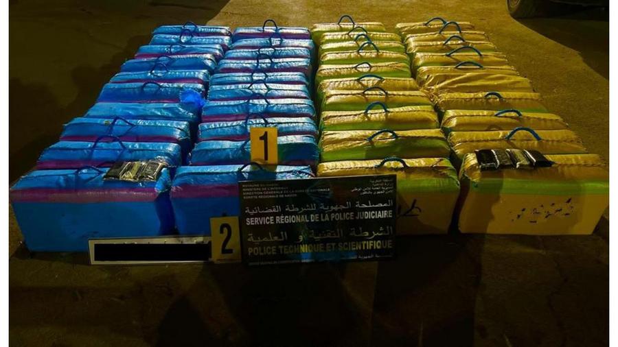 حجز أزيد من 1.8 طن من الحشيش بالناظور وسوق الأربعاء