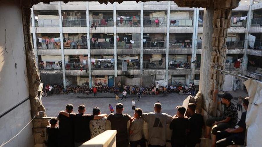 Global forced displacement declines for the first time in a decade