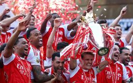 إنجلترا..أرسنال يحتفل بلقب الدوري رغم خيبة الأمل الأوروبية