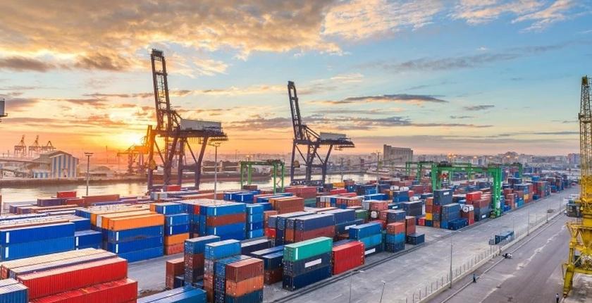 Le déficit commercial du Maroc se creuse malgré la vigueur des exportations automobiles et du tourisme
