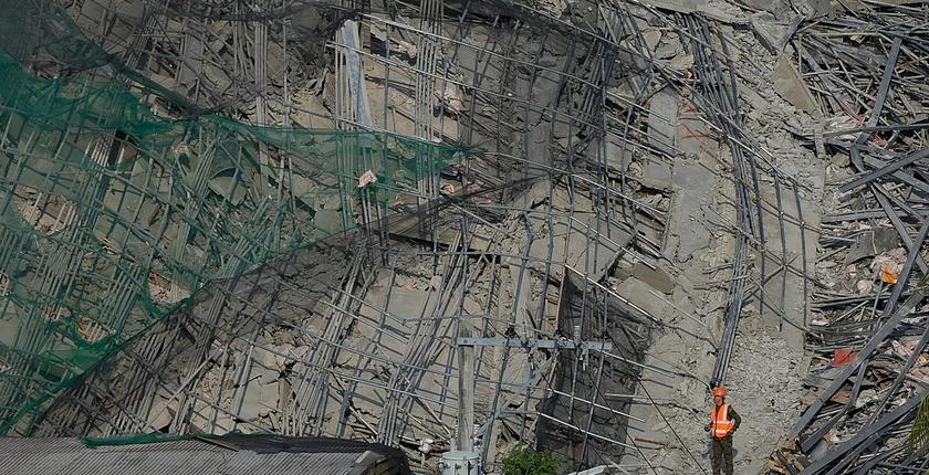 Philippines : Le bilan de l’effondrement d’un immeuble en construction grimpe à 12 morts