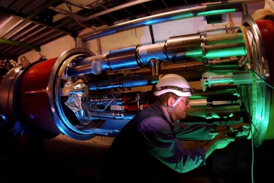 CERN finds highly significant hint of physics beyond the Standard Model