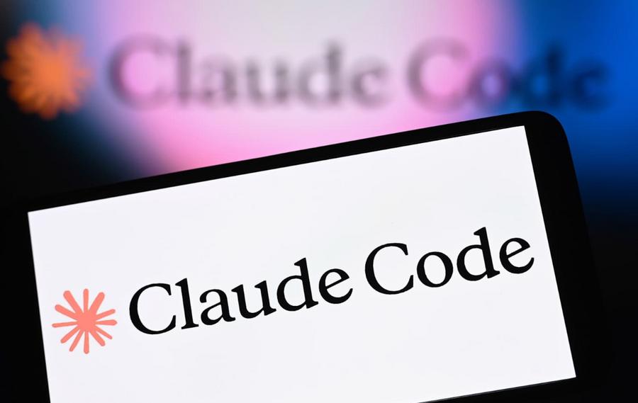 Anthropic recruits 1,000 engineers to sharpen Claude Code
