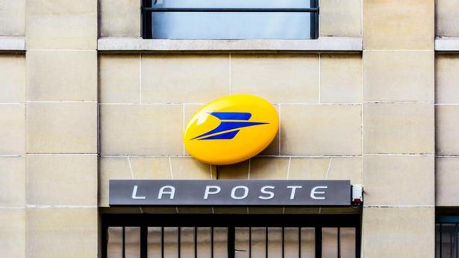 Swiss post worker fired after 42 years for delivering parcels to clients’ doors