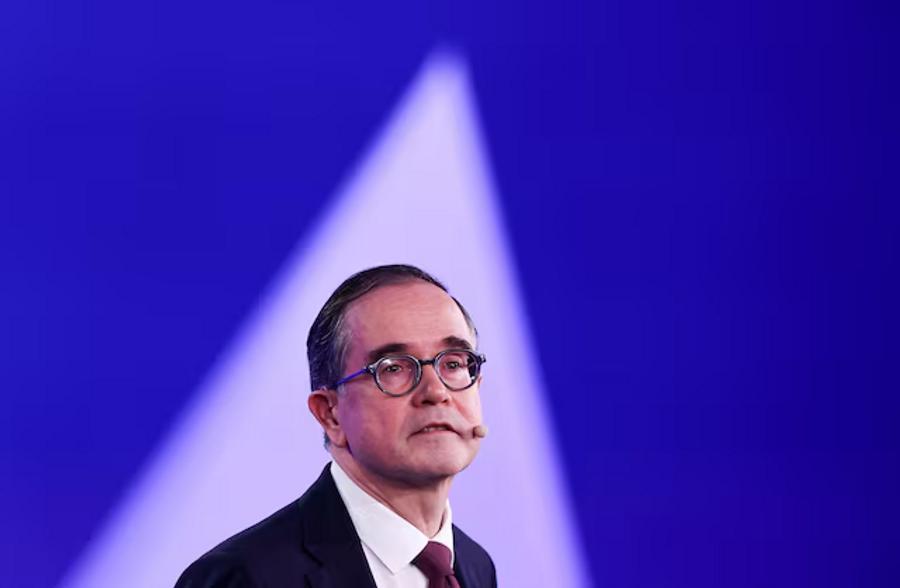 Renault CEO urges EU to push Chinese carmakers to source more parts in Europe