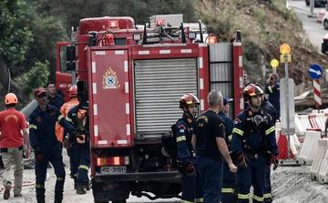 Quatro idosos da mesma família morrem em incêndio em casa contêiner no norte da Grécia