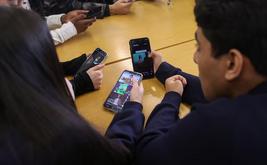El Reino Unido anuncia un plan para prohibir las redes sociales a menores de 16 años