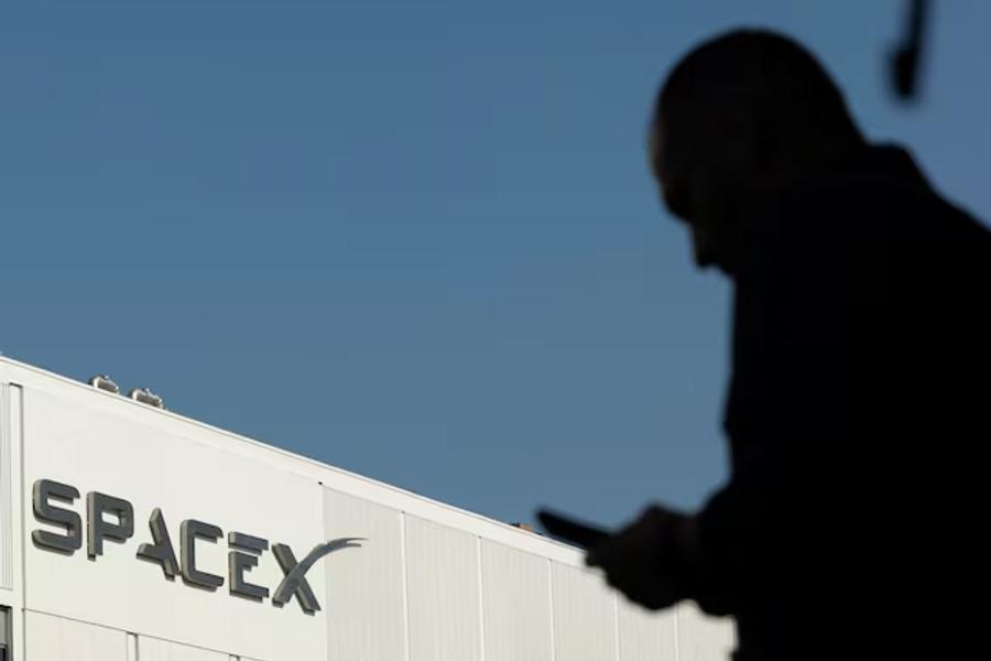 מניות SpaceX ממשיכות לעלות לאחר הופעת הבכורה השיא בוול סטריט