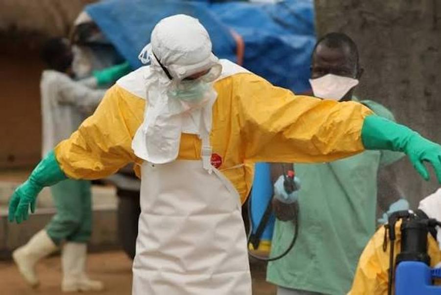 Ebola en Afrique centrale : les femmes et les adolescentes demeurent les plus exposées à l’épidémie