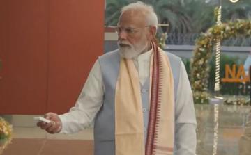 प्रधानमंत्री मोदी ने दमन में 2,970 करोड़ रुपये से अधिक की परियोजनाओं का उद्घाटन और शिलान्यास किया।