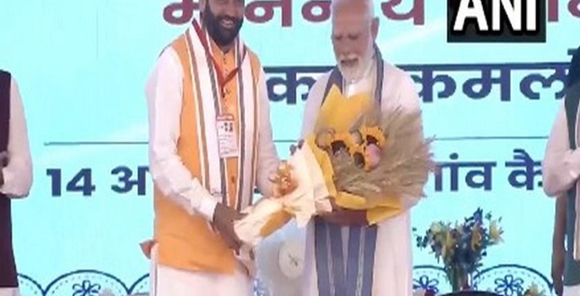प्रधानमंत्री मोदी ने यमुनानगर में बिजली संयंत्र की आधारशिला रखी