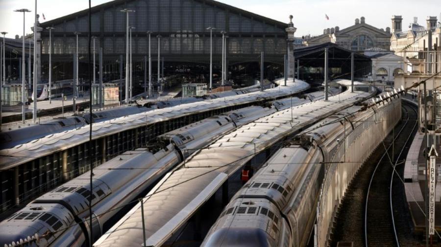 Découverte d’une bombe de la Seconde Guerre mondiale : le trafic ferroviaire paralysé à la gare du Nord