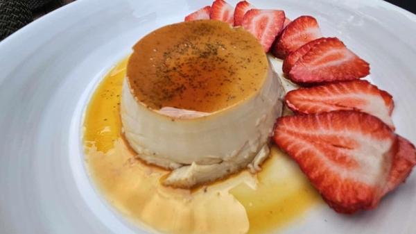 Le charme du fait maison : redécouvrez le crème caramel