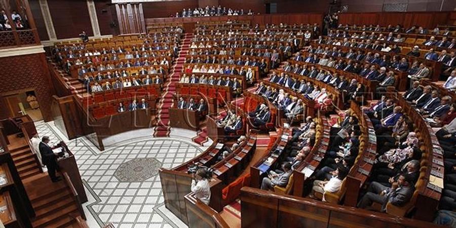 Loi 59.21 sur l’enseignement scolaire : une réforme structurante au cœur des débats parlementaires