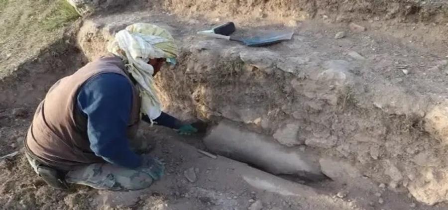 Ancient statue dating back 1,800 years discovered in Türkiye’s historic city of blaundos