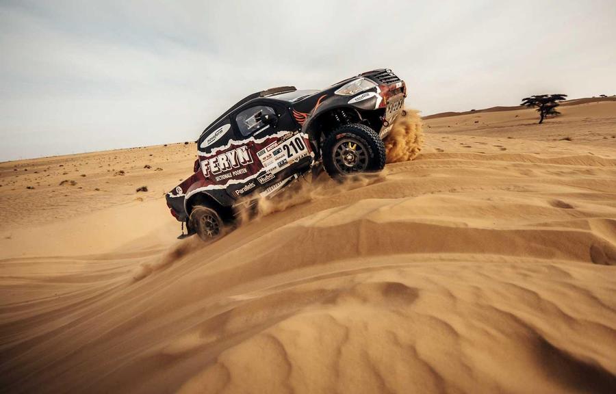 Les dunes de Tarfaya accueillent la 16e édition de l'africa eco race