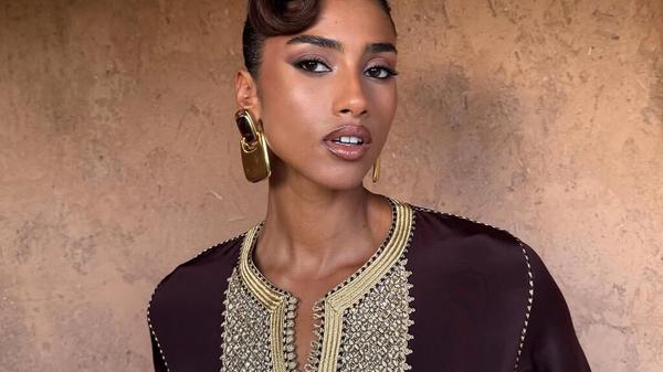 Imaan Hammam : le caftan marocain sublimé entre héritage et créativité