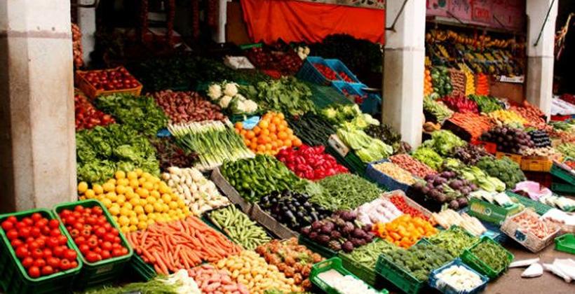 وزارة الفلاحة: "الأسواق تعرف تموينا جيدا من المنتوجات الغذائية.. والأسعار مستقرة "