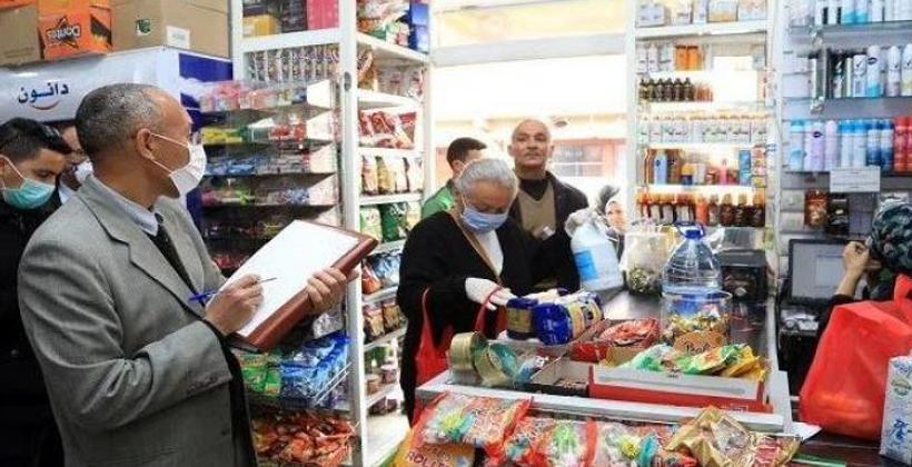 الداخلية توضح حقيقة إغلاق المحلات التجارية إبتداء من الجمعة