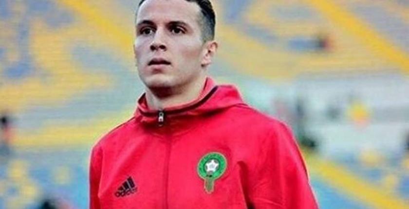 نجم الأسود يقترب من عملاق إيطالي
