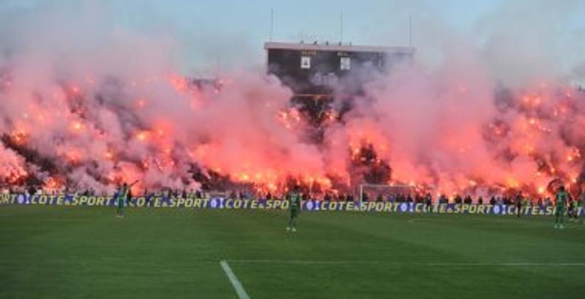 الشغب يعود من جديد..حالة وفاة وتخريب وإصابات بعد كلاسيكو الجيش والرجاء