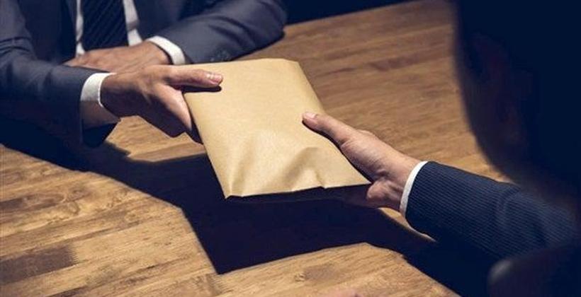 تارودانت ... اعتقال رئيس جماعة متلبسا بتسليم 2000 درهم كرشوة