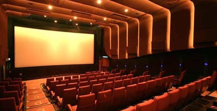 مع تخفيف الحجر.. وزارة الثقافة تحدد شروط استئناف القاعات السينمائية والمسارح لأنشطتها 
