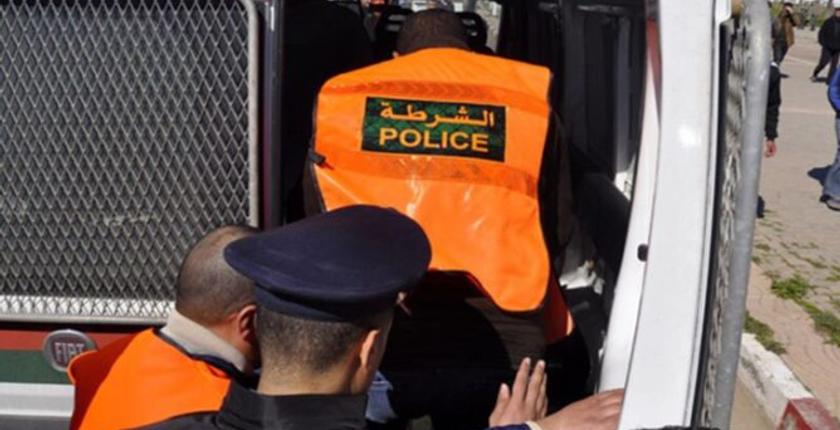  التحقيق في تورط موظفي الشرطة في جريمتي  الإرتشاء والخيانة الزوجية