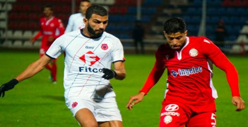 البطولة الوطنية.. أولمبيك آسفي يلحق الهزيمة الأولى بالوداد 