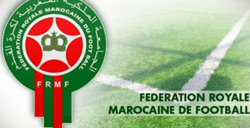 جامعة كرة القدم تصدر عقوبات في حق عدد من اللاعبين والأندية 