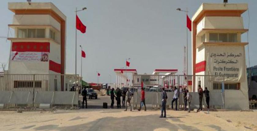 بعد تدخل الجيش المغربي.. العيون البريطانية ترصد ما يقع في منطقة "الكركرات"