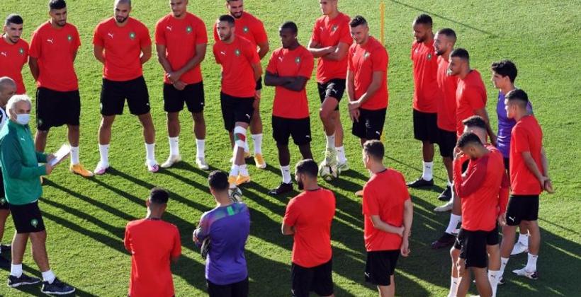 الكاف تغير توقيت مباراة الأسود ضد إفريقيا الوسطى