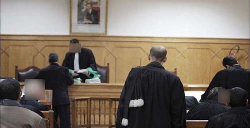 تفاصيل الإيقاع بـ"سمسار محاكم" جديد بتازة