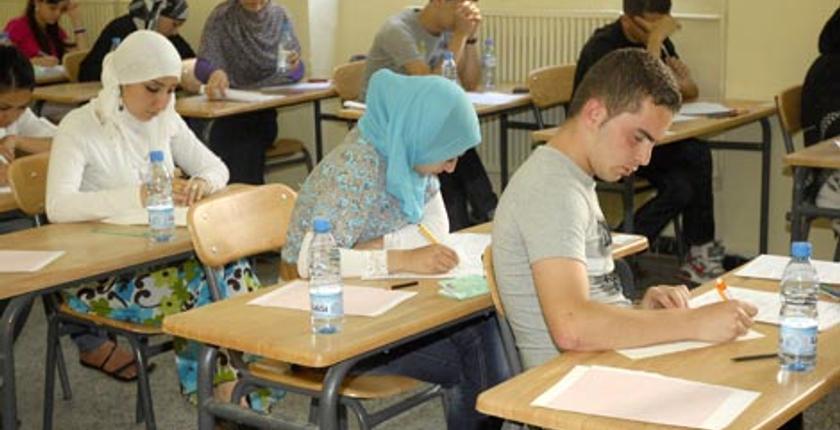 صحف الثلاثاء...تطورات كورونا ترهن مصير السنة الدراسية...وبلافريج ينتقد الاقتراض الخارجي