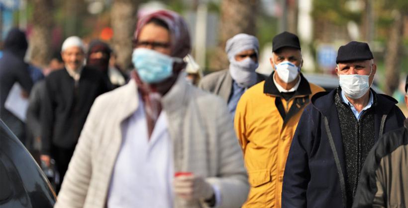 تعليق بروفسور على  ضرورة استمرار استعمال الكمامات  بعد رفع الحجر الصحي بالمغرب