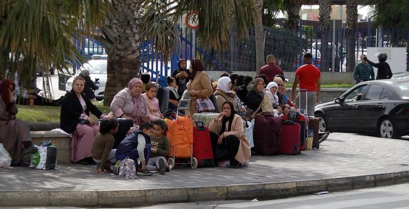 أخيرا.. المغرب يسمح بعودة جميع مواطنيه العالقين في مليلية المحتلة