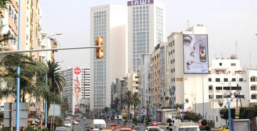تخفيف إجراءات فرض الطوارئ يعيد الحياة إلى شوارع البيضاء