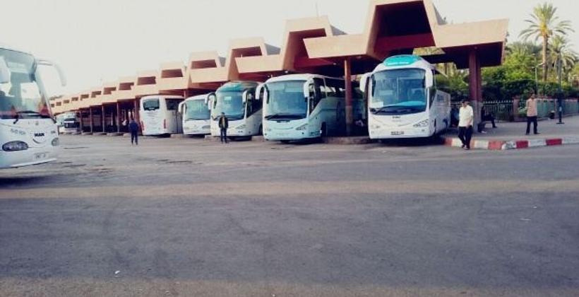 شروط النقل في زمن "كورونا" تدفع مهنيي النقل بالمغرب لإتخاذ قرار مفاجئ